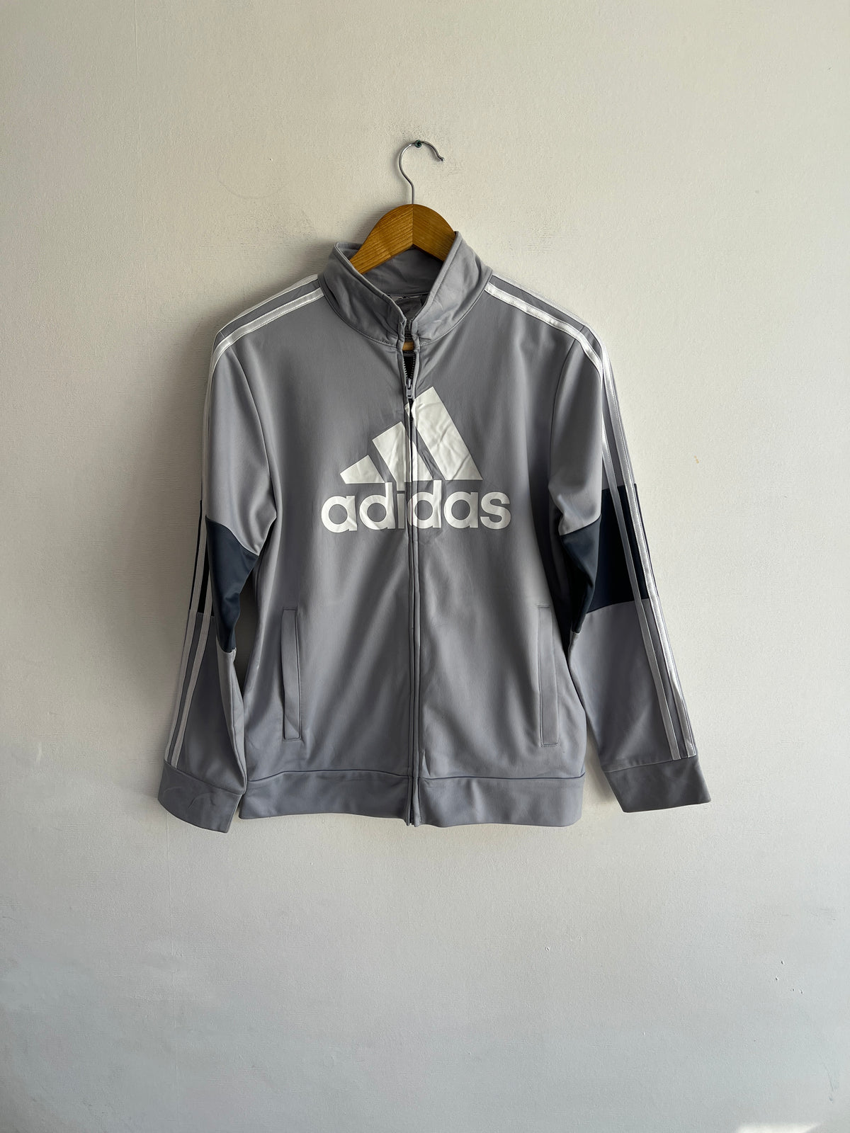 Poleron con Cierre Adidas Talla 14 de niño