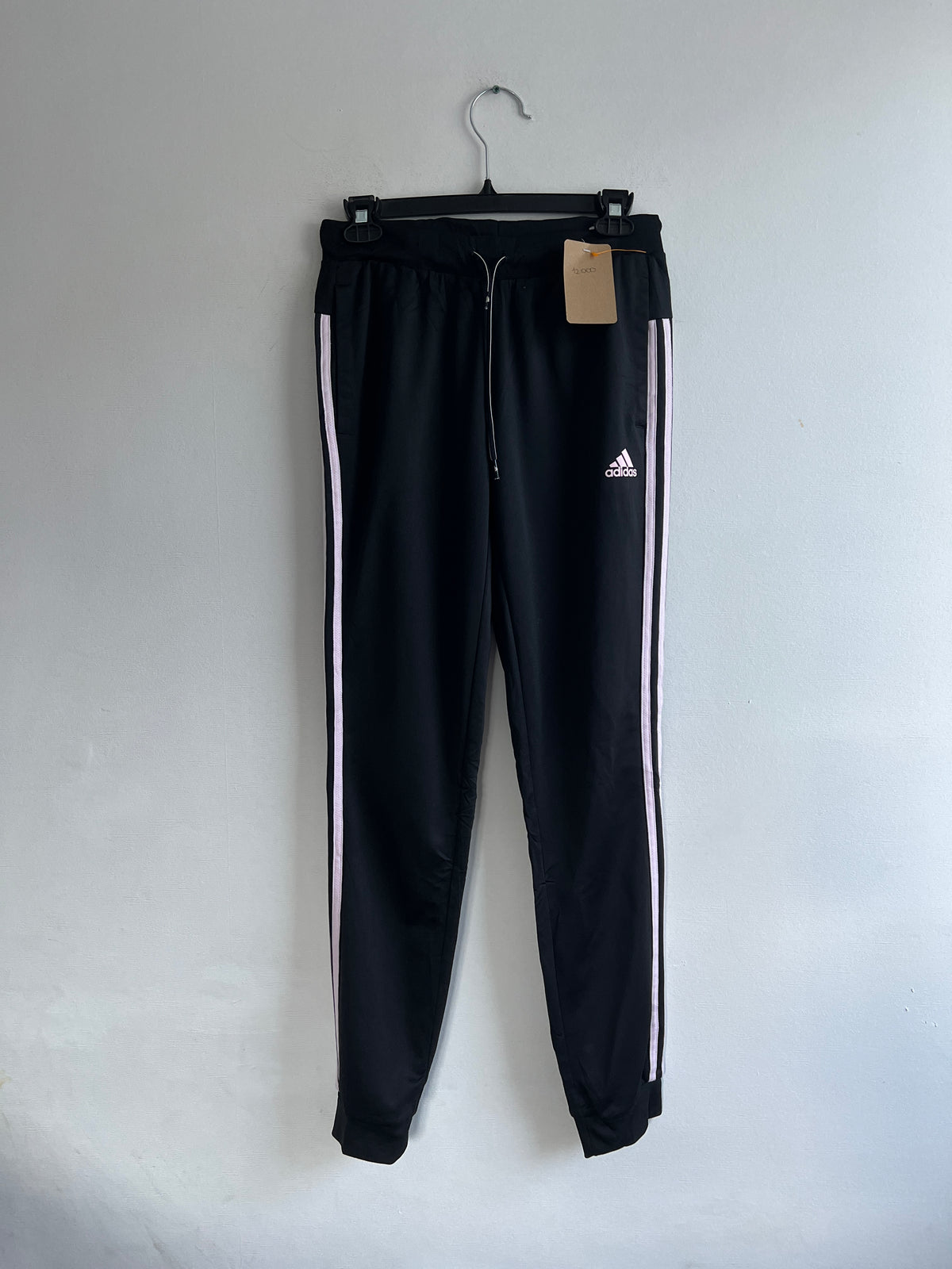 Calza Adidas Talla S (líneas color rosa)