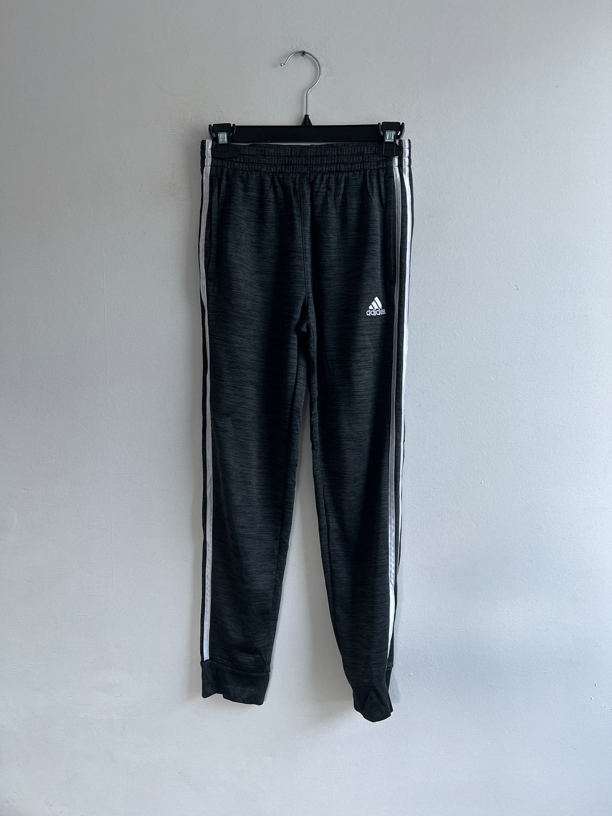 Buzo Adidas Talla 14/16 de Niño