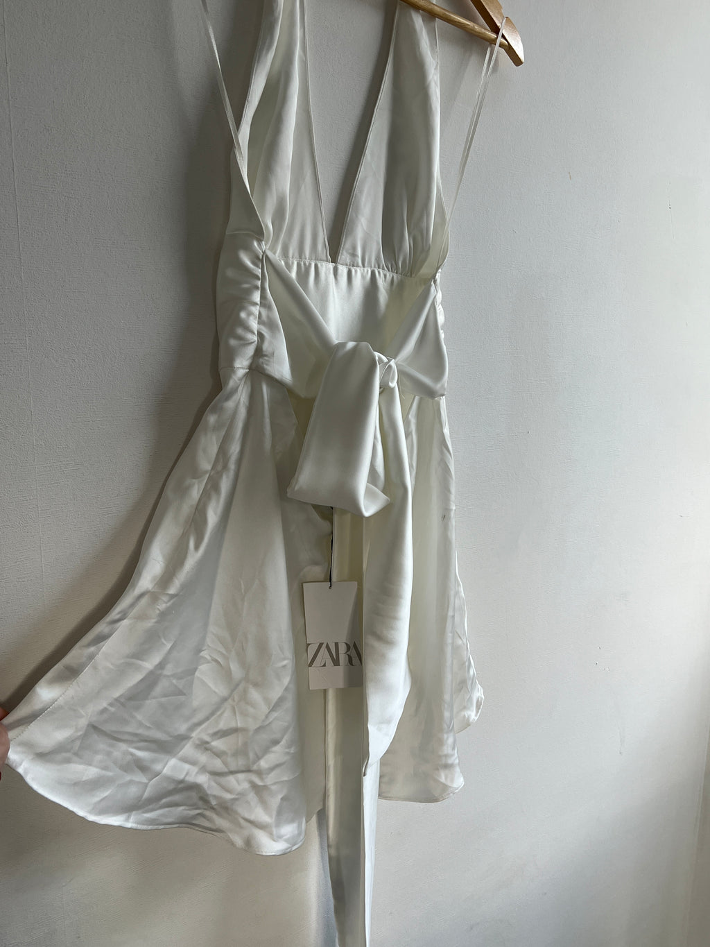 Vestido Satinado Zara Talla S (NUEVO)