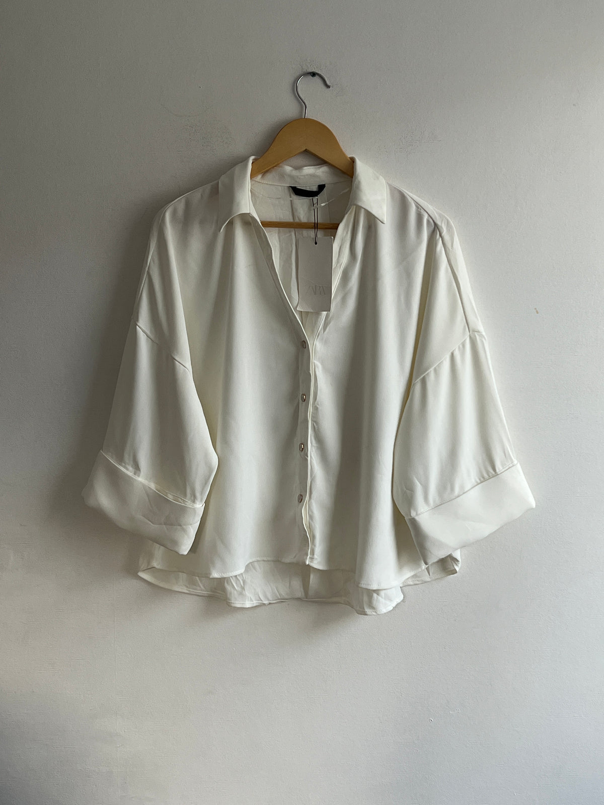 Blusa Blanca Zara Talla L (NUEVA)