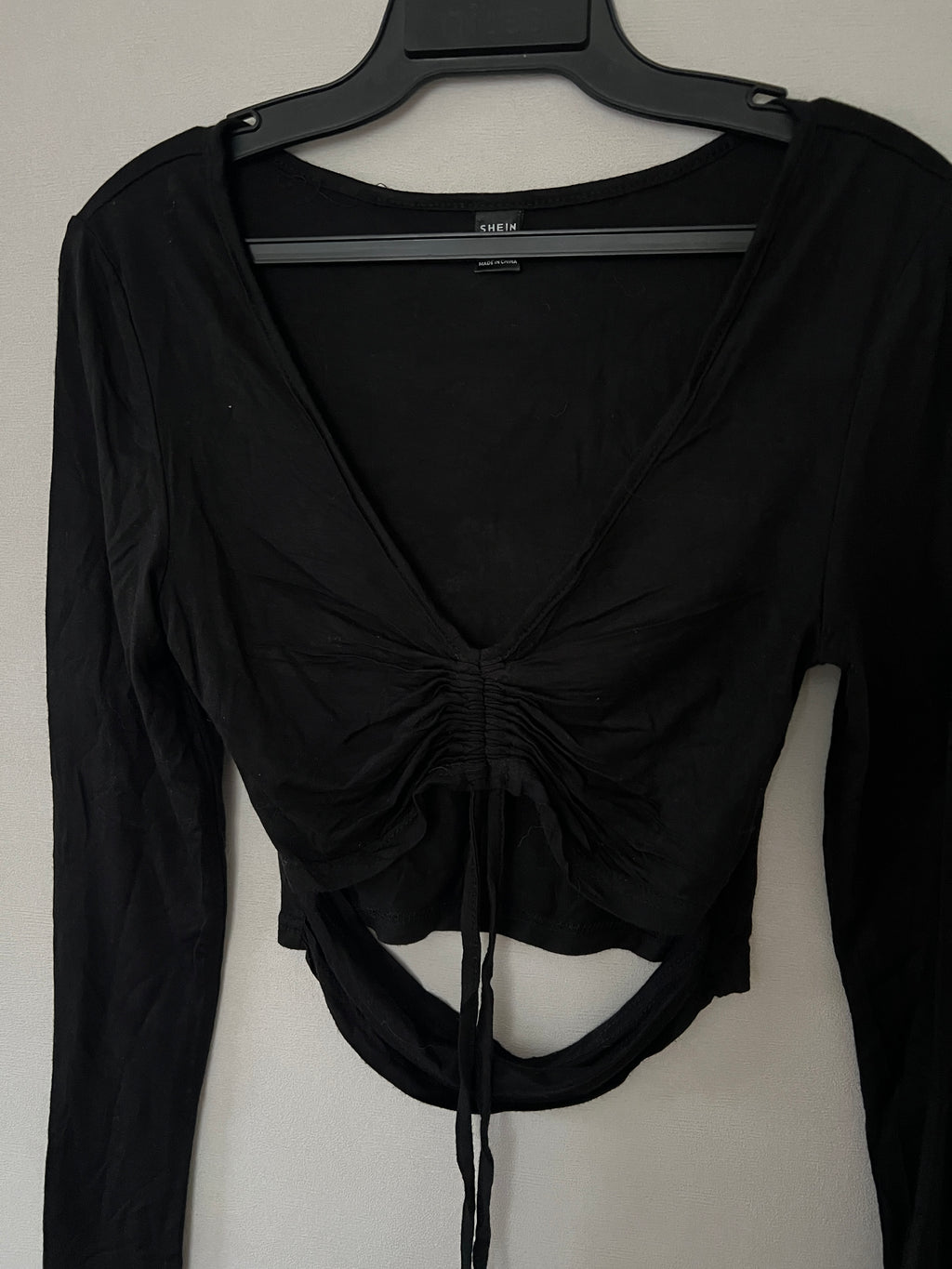 Polera Negra Crop Talla M
