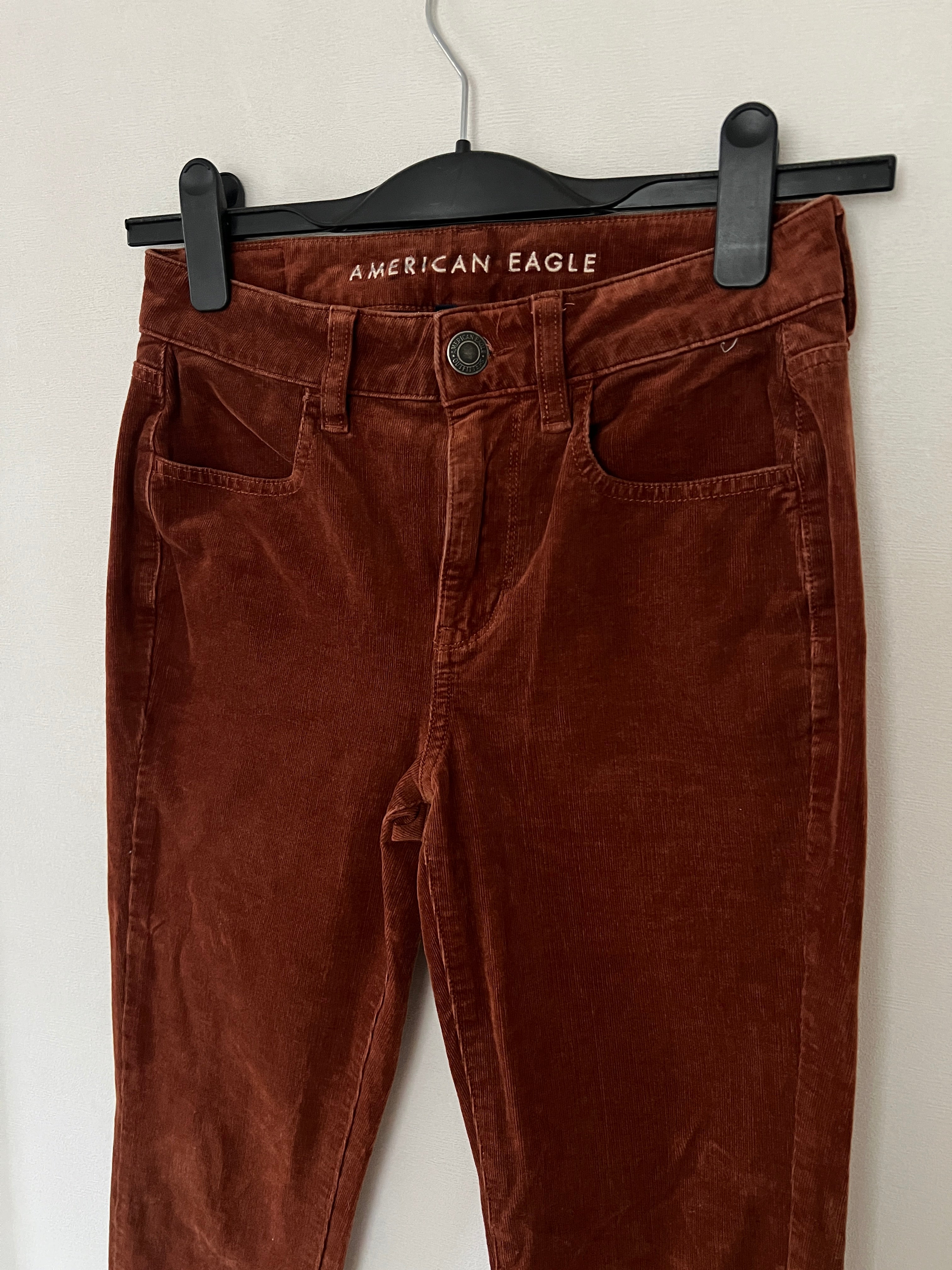 Pantalón Amerincan Eagle Talla 2 (38)