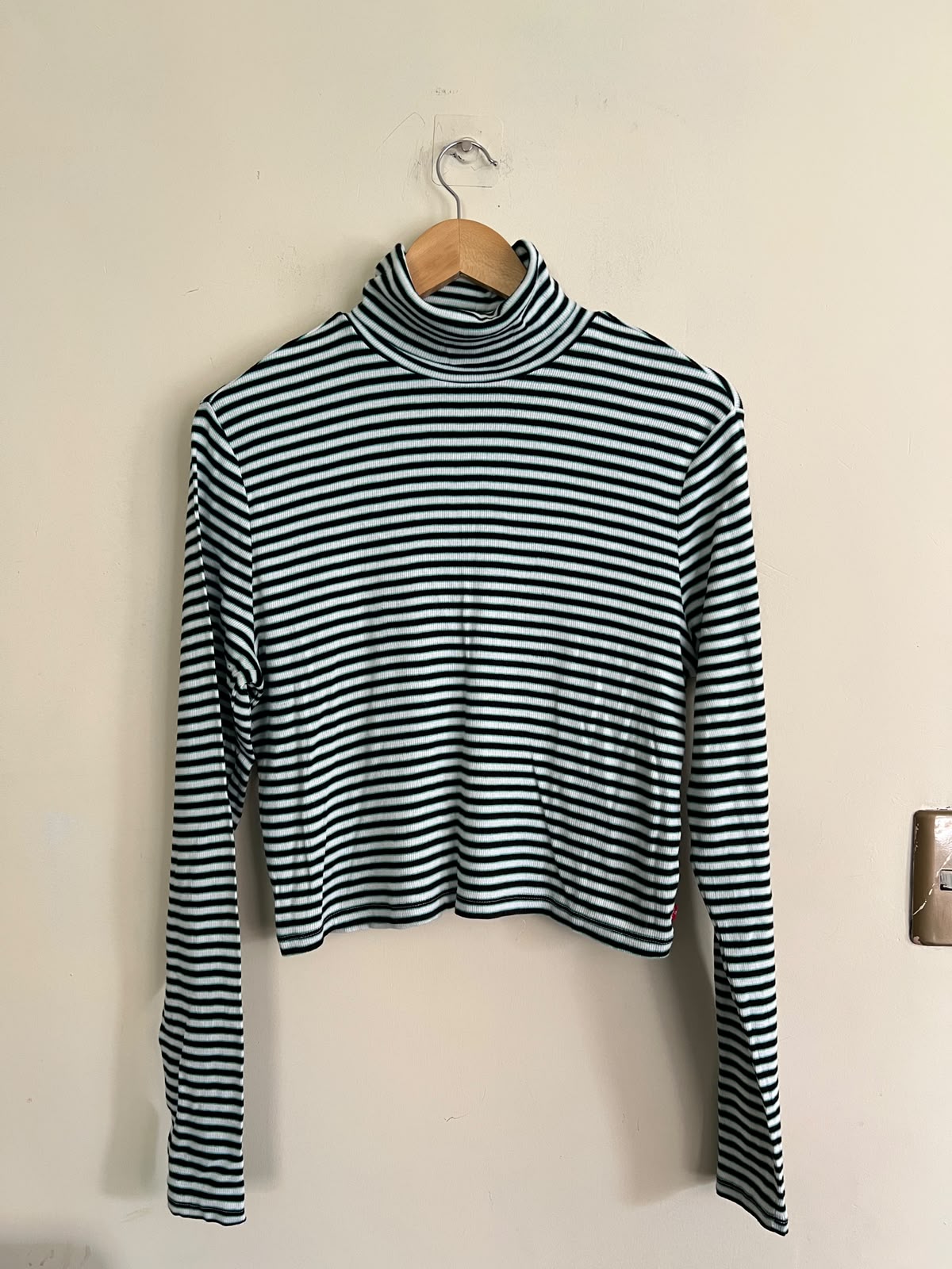 Polera Manga Larga Levis Talla L